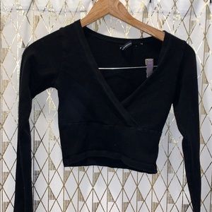 cross cross crop top!